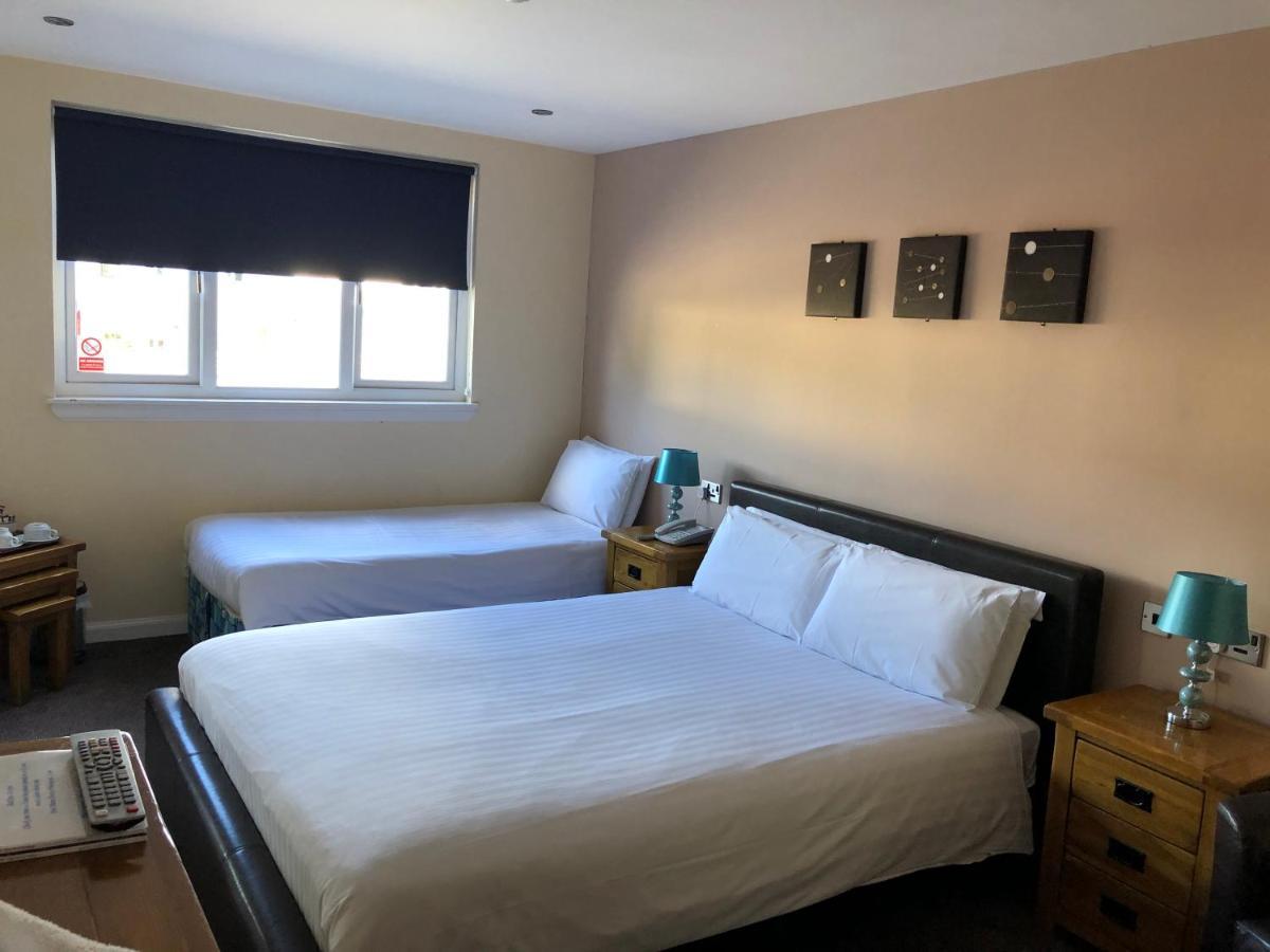 Oyo Douglas Hotel Килмарнок Экстерьер фото